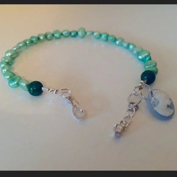 Beaded bracelet - Picture 3 of 5